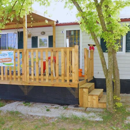 Happy Camp Mobile Homes In Camping Villaggio Internazionale 산 메나이오 외부 사진
