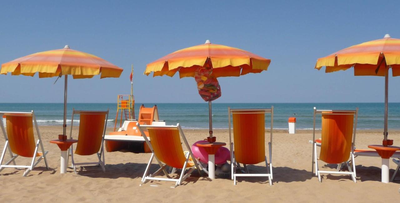 Happy Camp Mobile Homes In Camping Villaggio Internazionale 산 메나이오 외부 사진