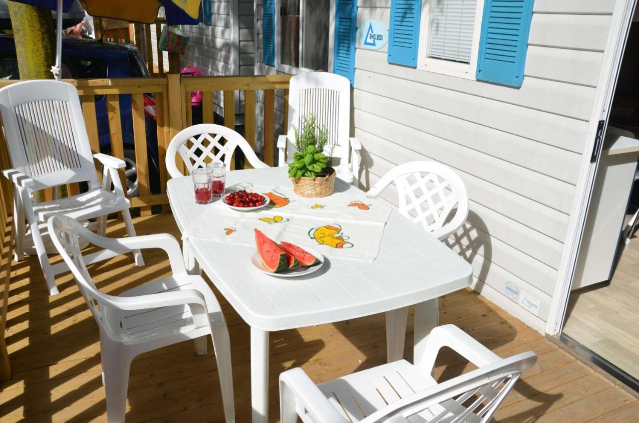 Happy Camp Mobile Homes In Camping Villaggio Internazionale 산 메나이오 외부 사진
