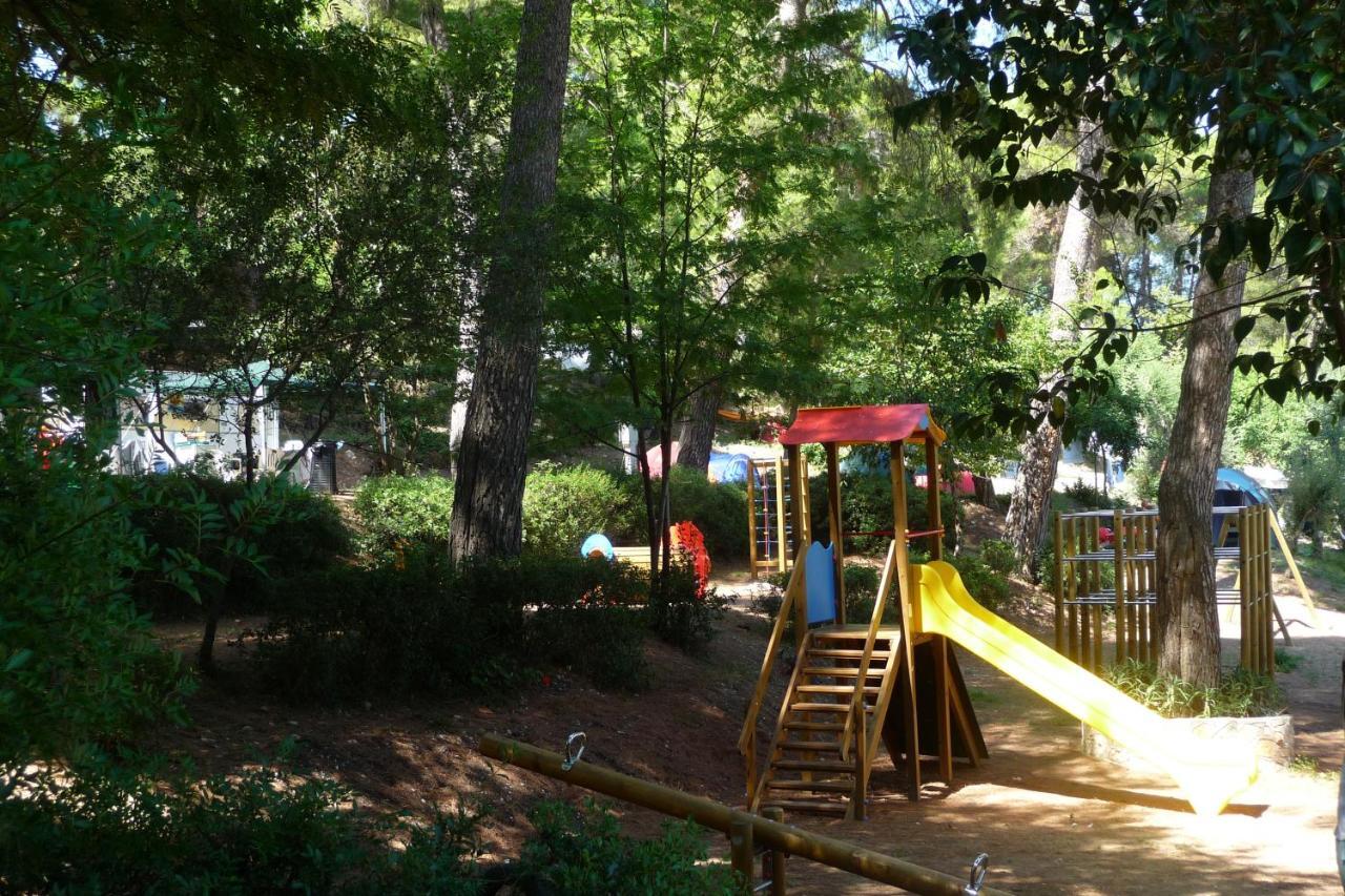 Happy Camp Mobile Homes In Camping Villaggio Internazionale 산 메나이오 외부 사진
